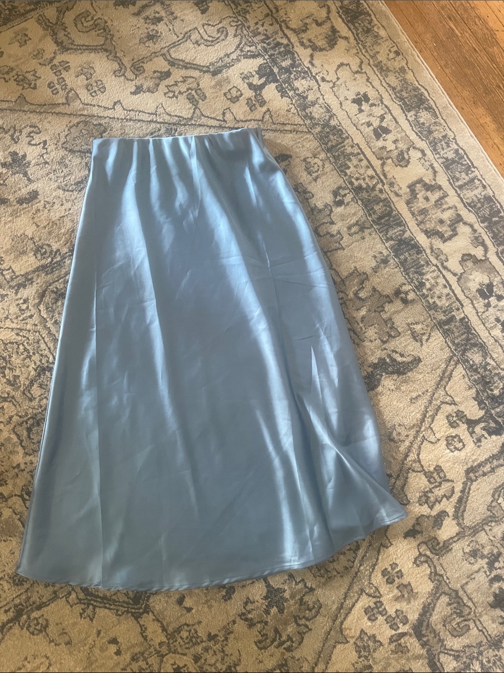 Cerulean blue Satin midi skirt. Size small